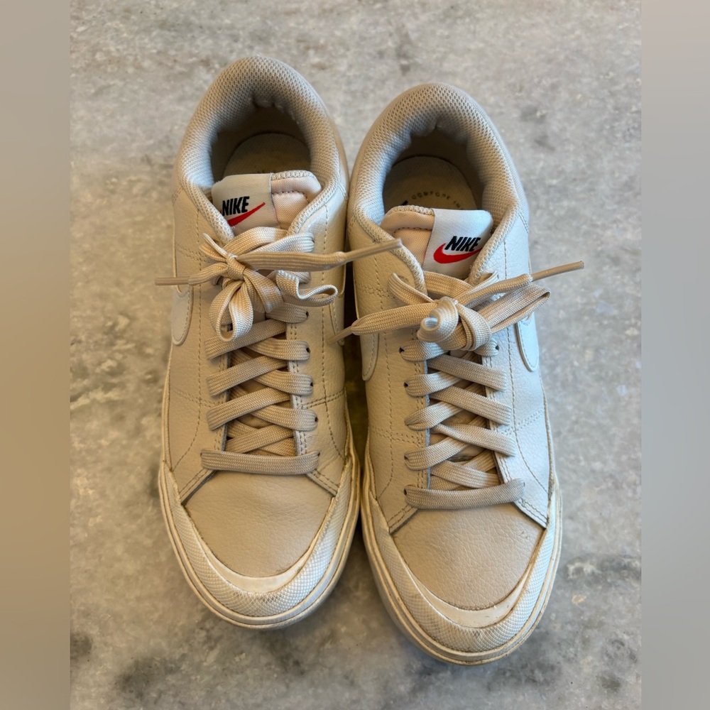 Nike Women's Court Legacy Lift platform sneakers beige size 7.5 - Picture 6 of 10